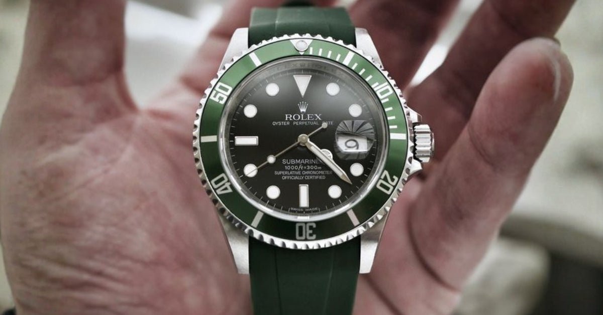 Rolex Submariner 16610LV “Kermit” Strap Guide: Best Straps for the 5-Digit Green Bezel - Helvetus