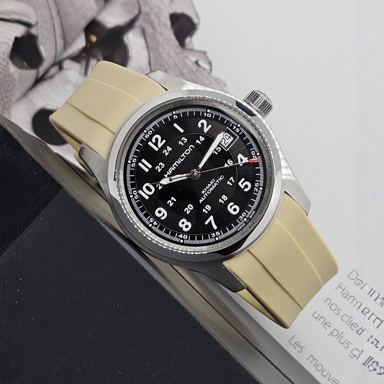 Rubber Strap – For Hamilton Khaki Field (38mm/40mm/42mm) - Beige - Helvetus