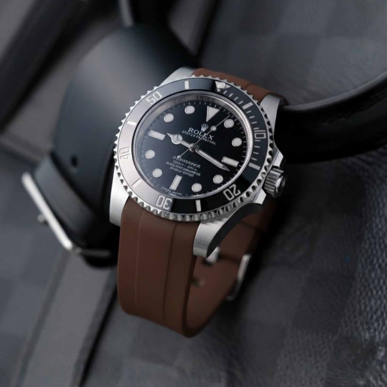 Rubber Strap - For Rolex Submariner - Brown - Helvetus