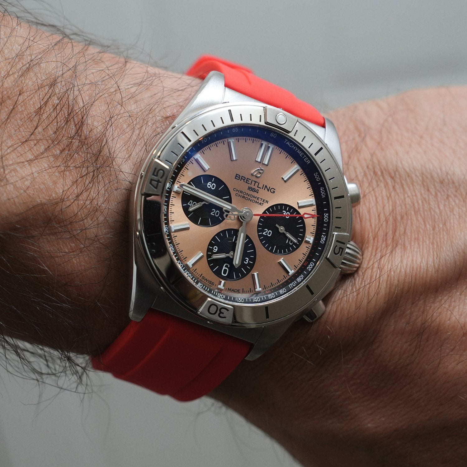 سوار مطاطي – لجميع موديلات Breitling Chronomat – أحمر