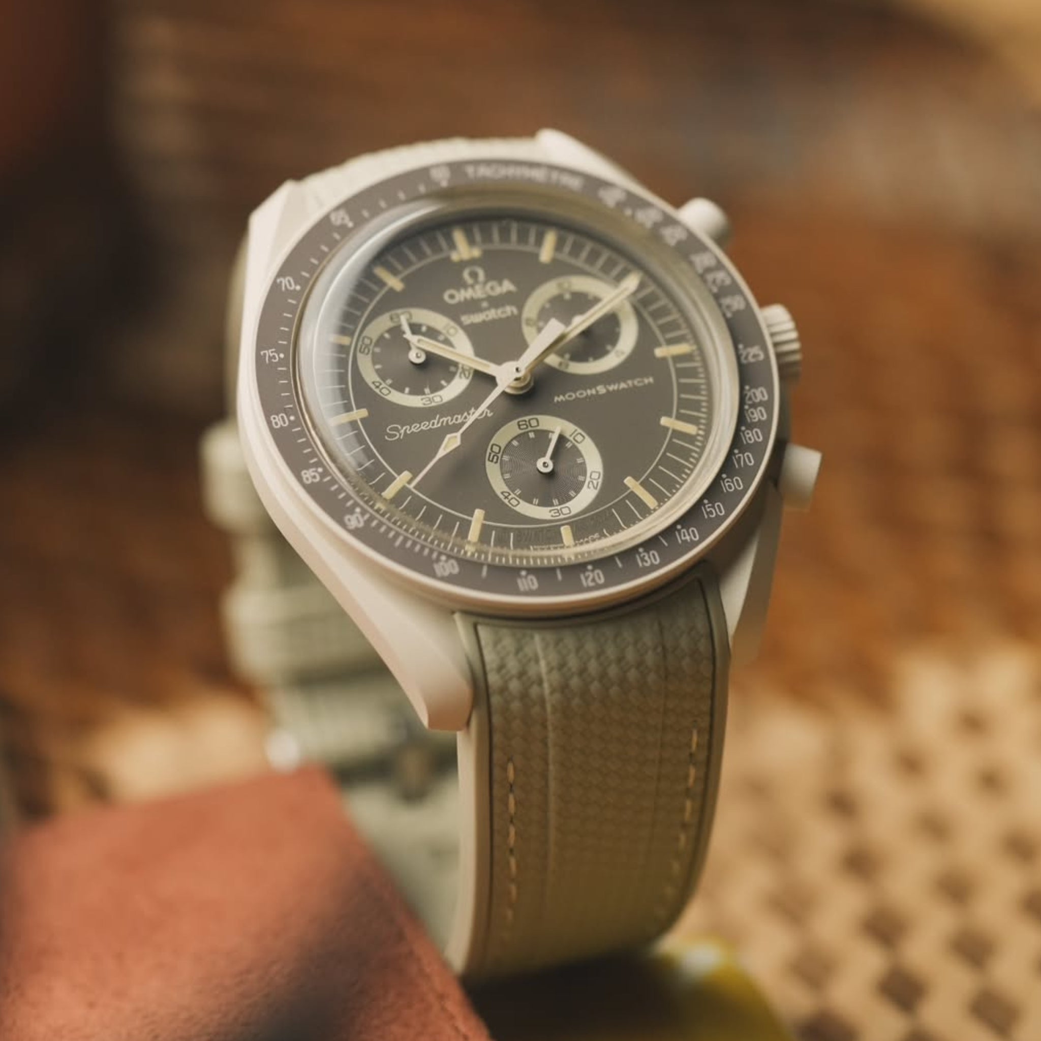 Rubber Strap - For Mission on Earth Desert | Omega X Swatch | MoonSwatch - Beige w/White - Helvetus